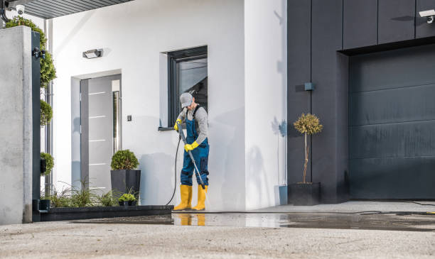 Professional Pressure Washing Services in Knoxville, IA